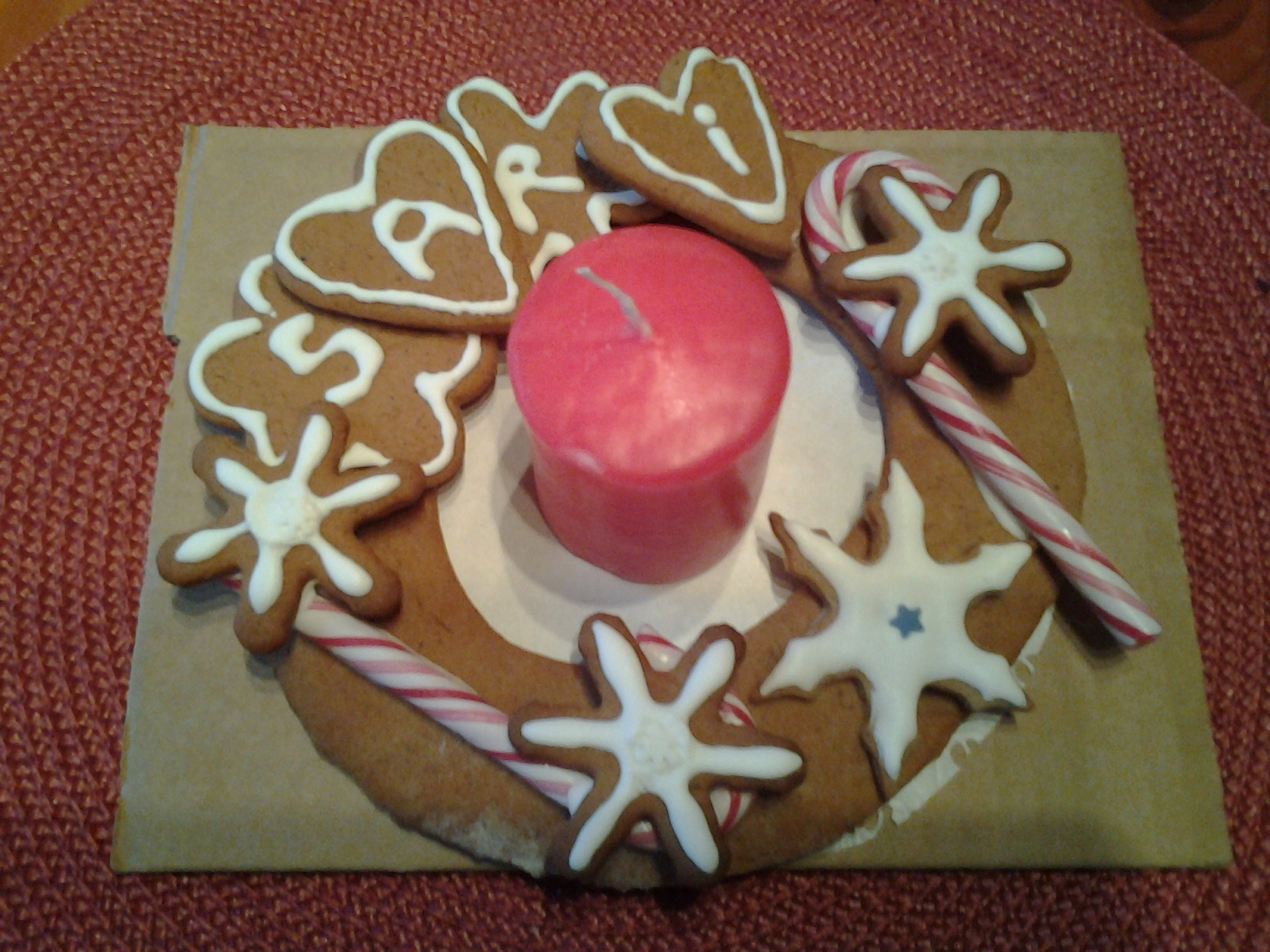 https://www.kinuskikissa.fi/wp-content/uploads/kinuskit/20161220_1155391.jpg