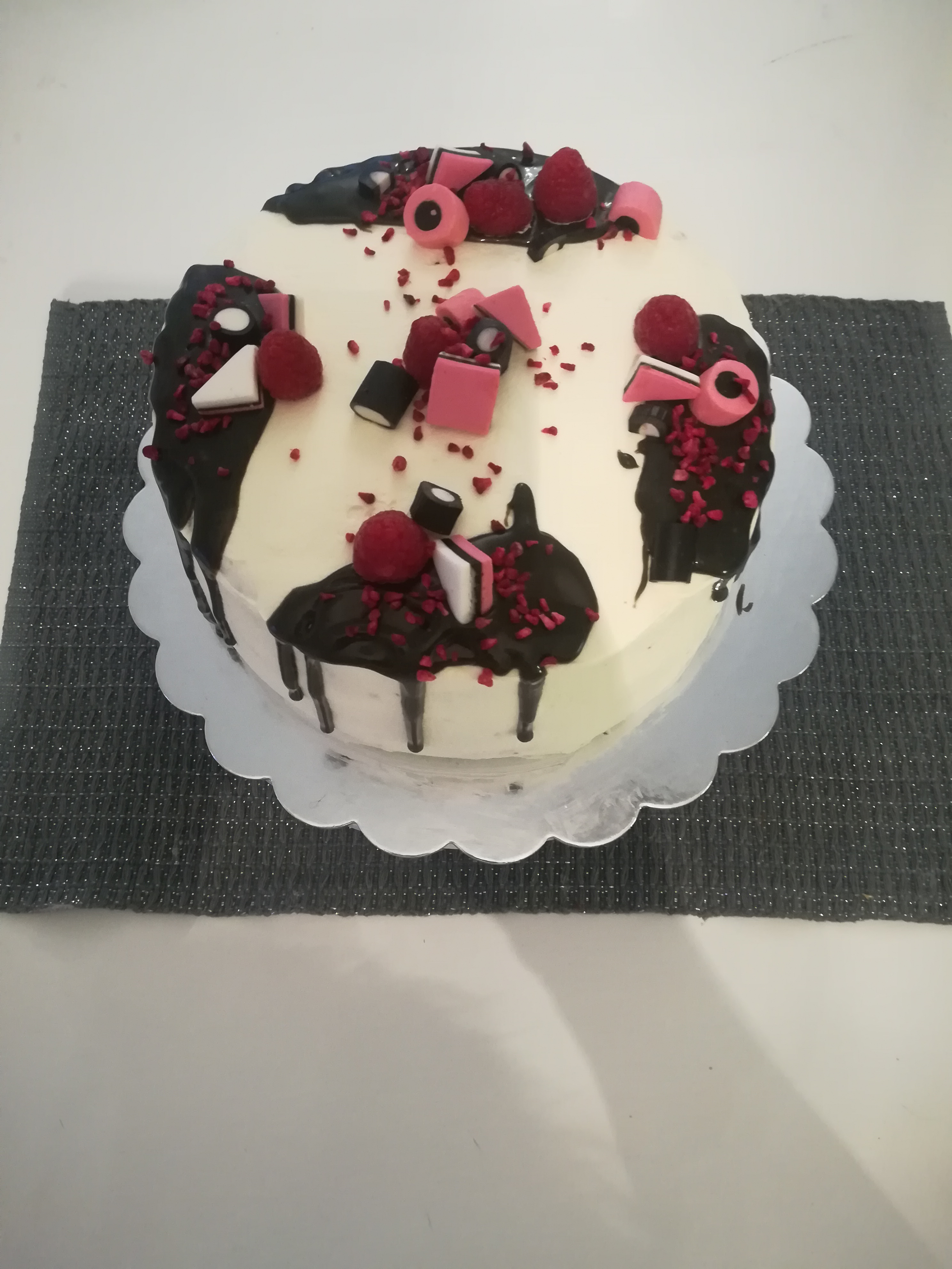 https://www.kinuskikissa.fi/wp-content/uploads/kinuskit/IMG_20181110_133846.jpg