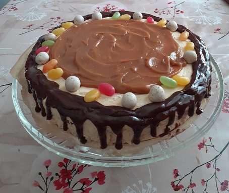 https://www.kinuskikissa.fi/wp-content/uploads/kinuskit/thumbs/14440_L-kakku-toinen-kuva_400x400.jpg