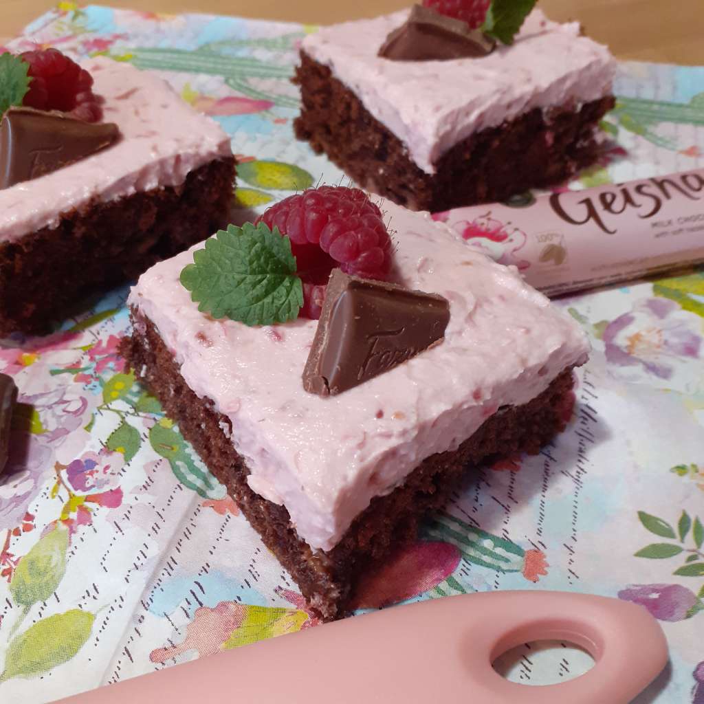 https://www.kinuskikissa.fi/wp-content/uploads/kinuskit/thumbs/17614_20220404_180448_600x600.jpg