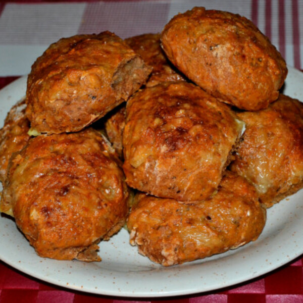 https://www.kinuskikissa.fi/wp-content/uploads/kinuskit/thumbs/17669_Pizzasämpylät_600x600.jpg