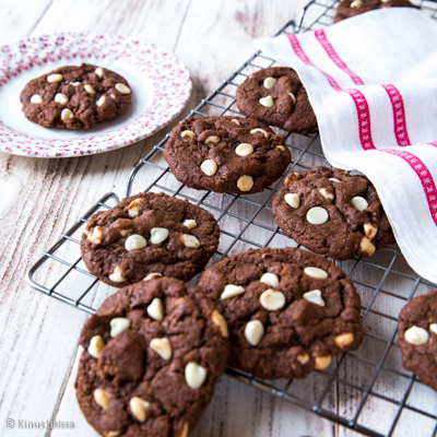 https://www.kinuskikissa.fi/wp-content/uploads/kinuskit/thumbs/2_brown-chocolate-chip-cookies-resepti_400x400.jpg