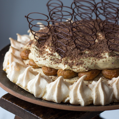 https://www.kinuskikissa.fi/wp-content/uploads/kinuskit/thumbs/2_tiramisu_pavlova-1_400x400.jpg