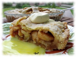 Apple pie – amerikkalainen omenapiirakka | Reseptit | Kinuskikissa