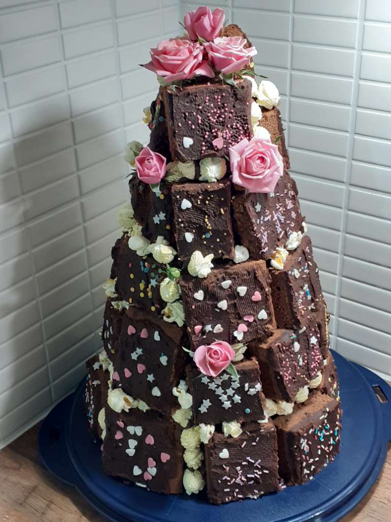 https://www.kinuskikissa.fi/wp-content/uploads/sini/20201023_212433.jpg