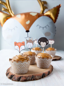 https://www.kinuskikissa.fi/wp-content/uploads/sini/2022/03/biscoff-muffinssit-2-225x300.jpg