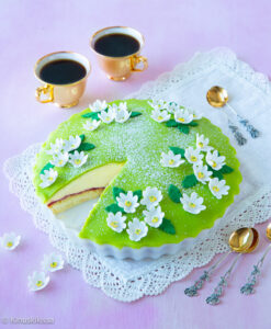 https://www.kinuskikissa.fi/wp-content/uploads/sini/2022/04/prinsessapiirakka-6-247x300.jpg