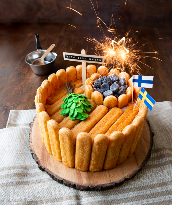 https://www.kinuskikissa.fi/wp-content/uploads/sini/2025/03/saunakakku-bastukaka.jpg