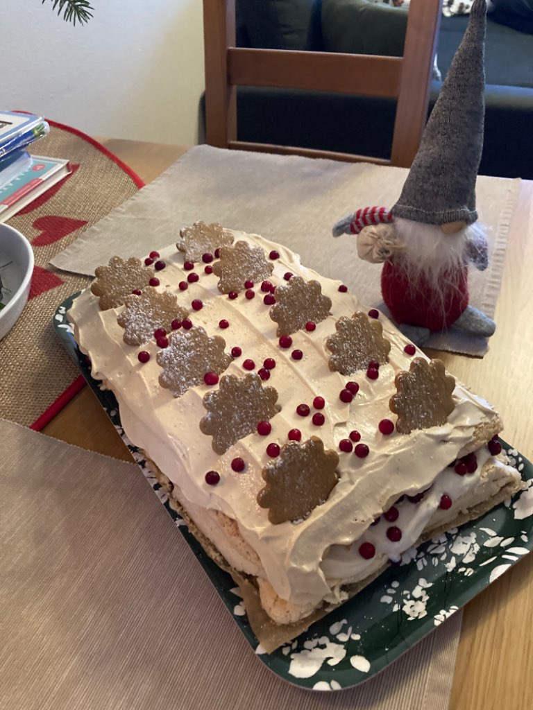 https://www.kinuskikissa.fi/wp-content/uploads/sini/8FAF0D94-A897-4A7F-9089-024AA2E93681.jpeg