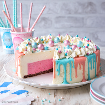 Gender reveal -kakku
