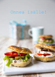 https://www.kinuskikissa.fi/wp-content/uploads/sini/bagelit-2-1-216x300.jpg