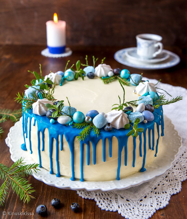 https://www.kinuskikissa.fi/wp-content/uploads/sini/blue-velvet-kakku-resepti.jpg