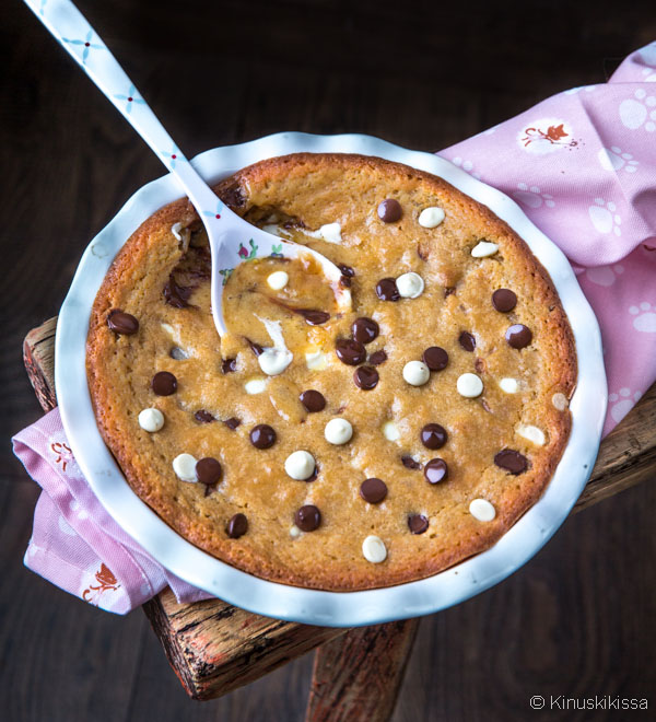 https://www.kinuskikissa.fi/wp-content/uploads/sini/cookie-dough-mudcake.jpg