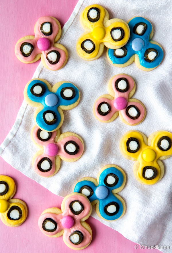 https://www.kinuskikissa.fi/wp-content/uploads/sini/fidget-spinner-keksit-cookies.jpg