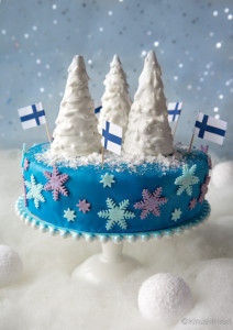 https://www.kinuskikissa.fi/wp-content/uploads/sini/frozen-jääkakku-212x300.jpg