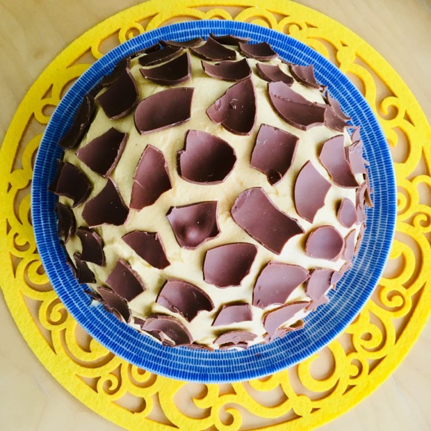 https://www.kinuskikissa.fi/wp-content/uploads/sini/suklaamosaiikkikakku-1.jpg